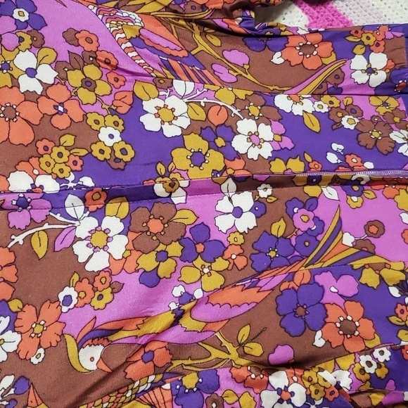 Vintage purple floral and peacocks pleated long sleeve dress - Picture 6 of 11